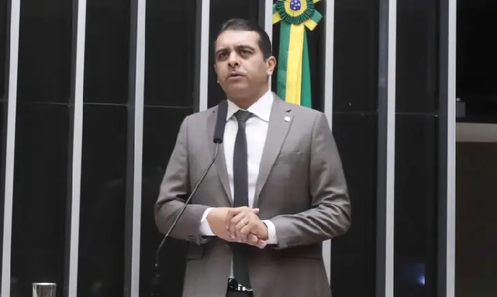 Comissão de Constituição e Justiça aprova repassar incentivo financeiro a agentes de saúde