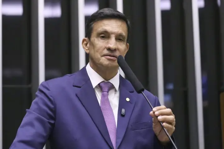 Comissão de Educação aprova meta de alfabetização plena até o fim do 2º ano do fundamental