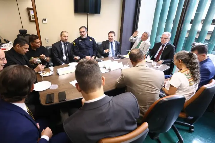 Comissão de Segurança cria agenda de diálogo semanal com Ministério da Justiça