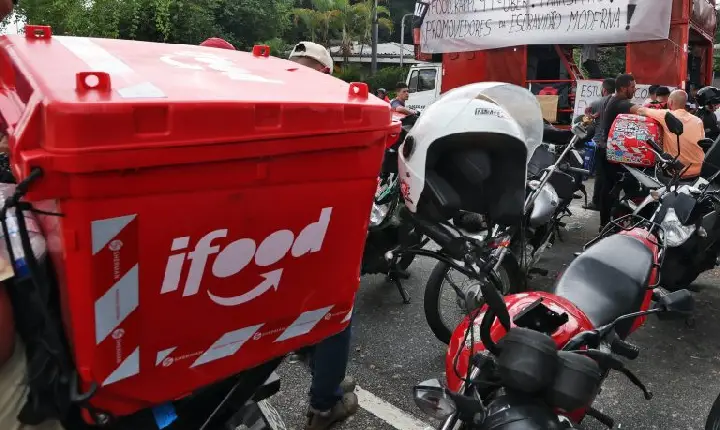Comissão debate condições de trabalho de entregadores do iFood