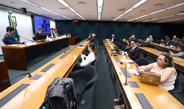 Comissão debate consequências da liquidação extrajudicial do Banco Master