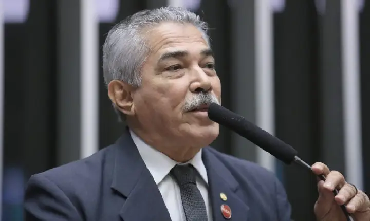 Comissão debate integração entre saberes tradicionais e medicina moderna