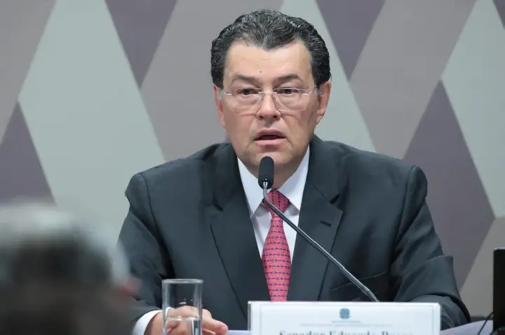 Comissão vota medida provisória do setor elétrico nesta quinta-feira