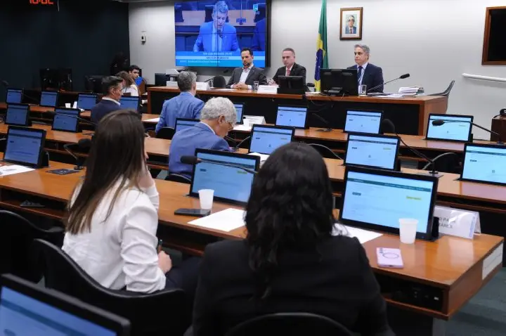 Conselho de Ética arquiva representação contra o deputado José Medeiros