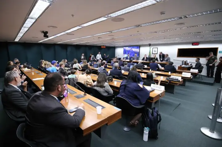 Conselho de Ética começa ouvir nesta terça deputados sobre a ocupação do Plenário em agosto