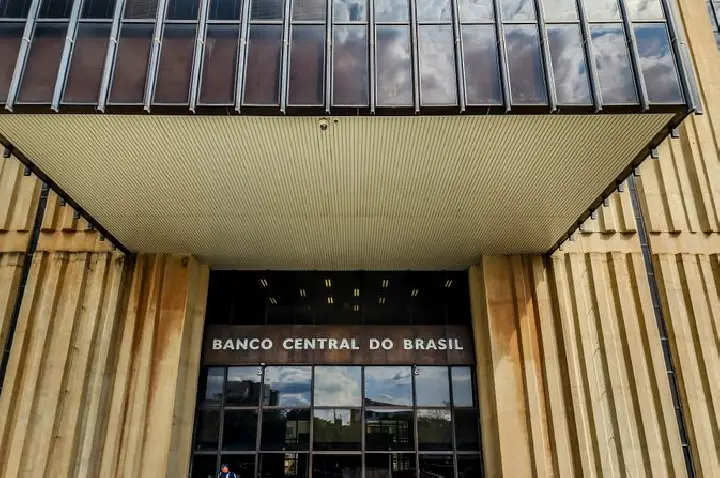 Contas públicas têm superávit de R$ 3,6 bilhões em março