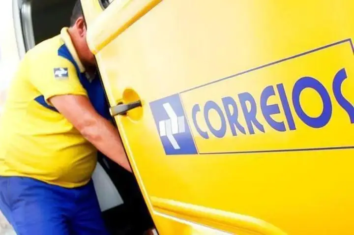 Correios têm prejuízo de mais de R$ 4 bilhões no primeiro semestre