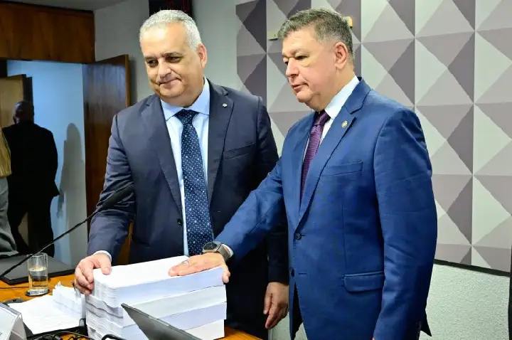 CPMI do INSS começa a analisar relatório com pedido de indiciamento de 218 pessoas