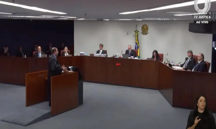 Defesa de Bolsonaro pede cancelamento de audiência com testemunhas no STF