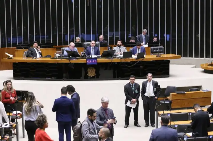 Deputados podem votar PEC da Segurança Pública nesta semana