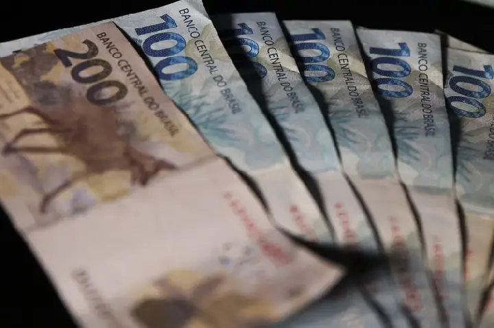 Dívida Pública sobe 0,22% em março e supera R$ 7,5 trilhões