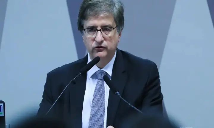 Em meio a caso Ramagem, Gonet defende respeito a decisões do Congresso