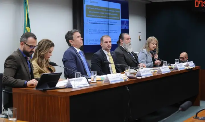 Especialistas pedem mais controle sobre venda de suplementos alimentares
