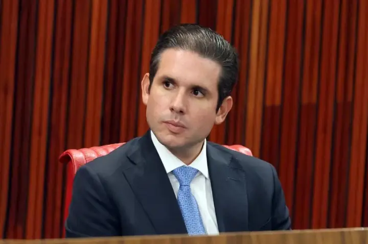 Judiciário está se metendo em tudo e isso não é bom, diz Motta