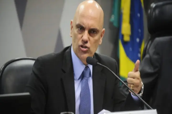 Justiça dos EUA volta a intimar Moraes em processo movido por Trump