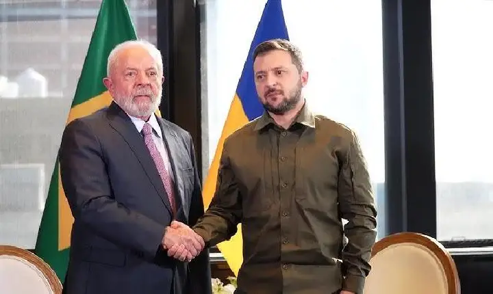 Lula Foge de  reunião com Zelensky no G7 e retorna ao Brasil