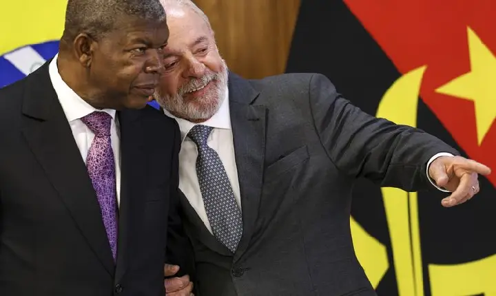 Lula incentiva empresariado a investir em Angola 