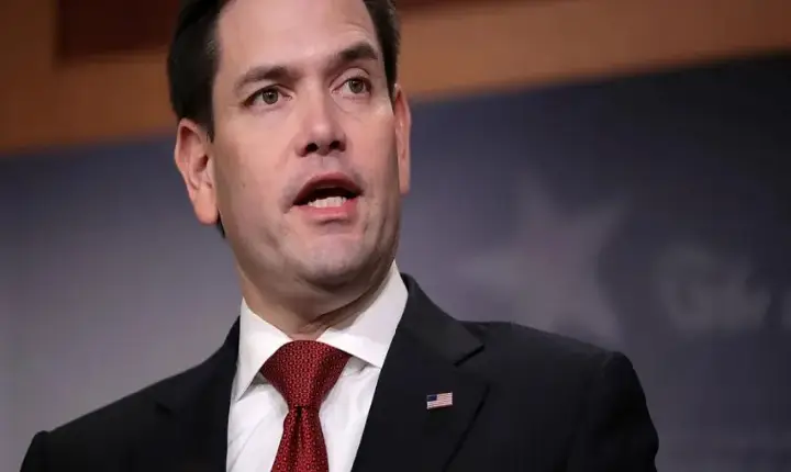 Marco Rubio assegurou que os Estados Unidos poderiam utilizar seu poder militar contra Maduro
