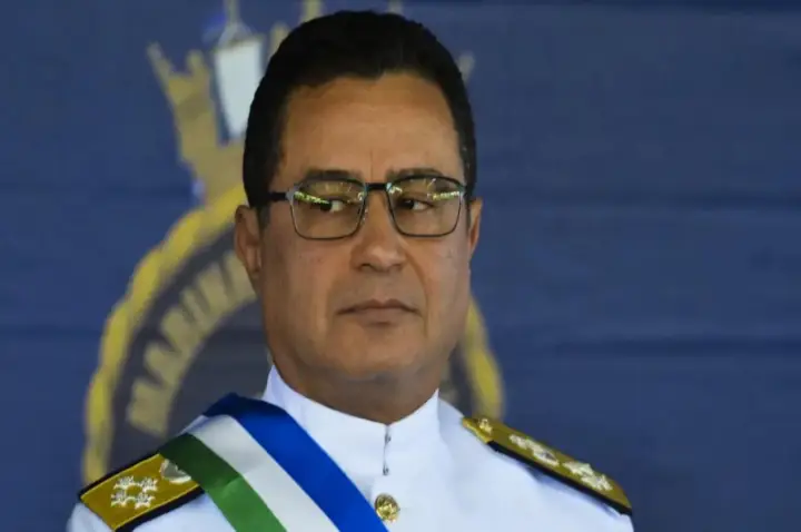 Moraes mantém depoimento do comandante da Marinha