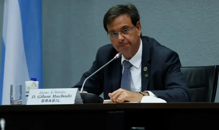 Moraes revoga prisão de Gilson Machado