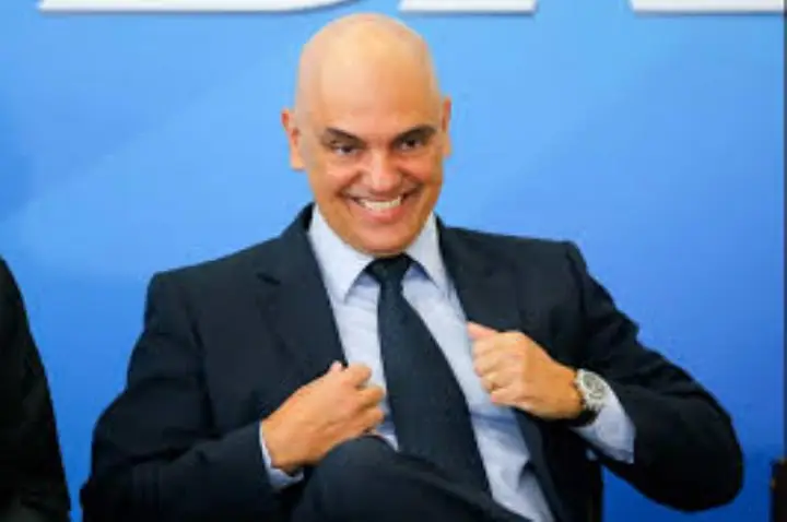 Moraes suspende atos do governo e Parlamento sobre IOF e determina conciliação no Tribunal