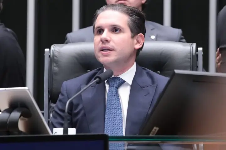 Motta elogia aprovação do projeto antifacção e espera votar PEC da Segurança na semana que vem