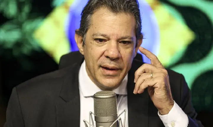 “Não vemos problema em corrigir rota”, diz Haddad