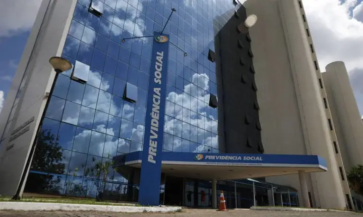 Oposição consegue assinaturas para abrir ‘CPI do Roubo dos Aposentados’