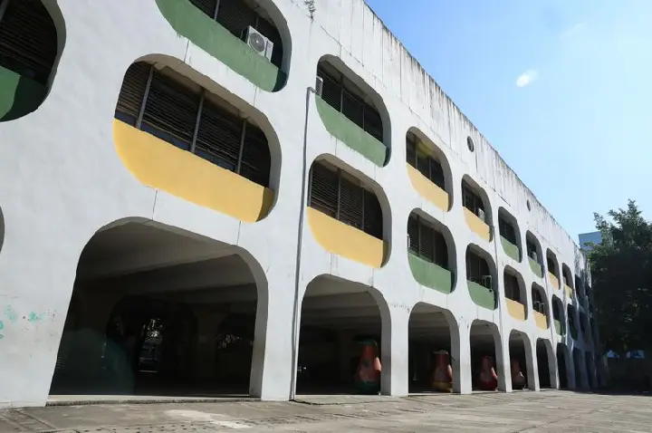 Prefeitura do Rio tomba 14 Cieps por importância histórica