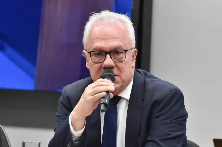 Presidente do Inep descarta qualquer irregularidade no Enem deste ano