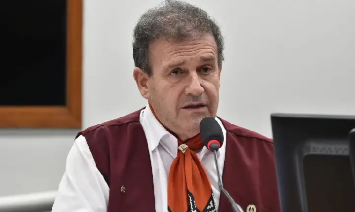 Projeto agiliza pensão por morte para filhos de vítimas de feminicídio