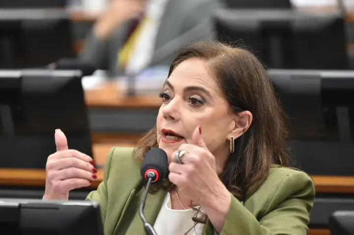 Projeto cria política de assistência jurídica obrigatória para vítimas vulneráveis