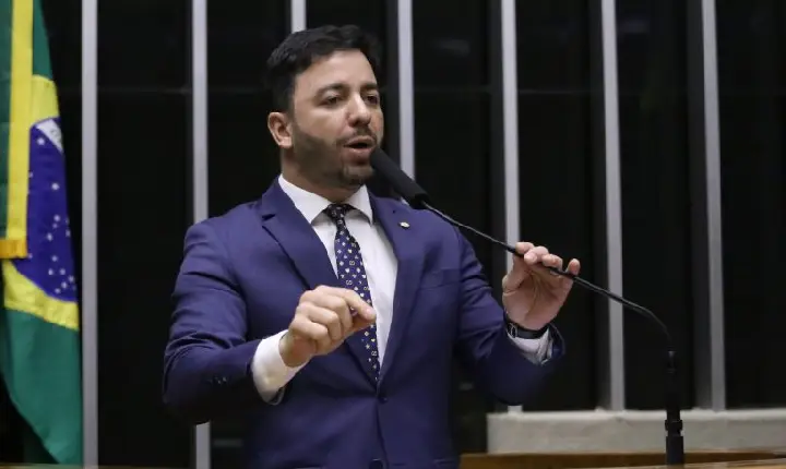 Projeto cria programa de apoio a famílias de crianças com autismo no SUS