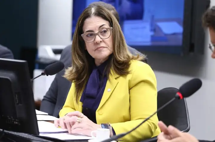 Projeto cria rede de apoio psicológico e financeiro para mães atípicas e cuidadores