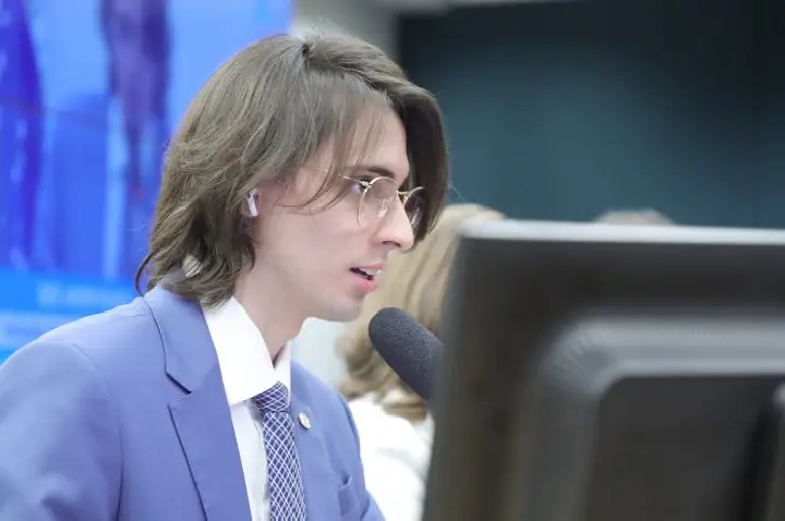 Projeto cria regras para combater e prevenir a obesidade, com foco em criança e adolescente