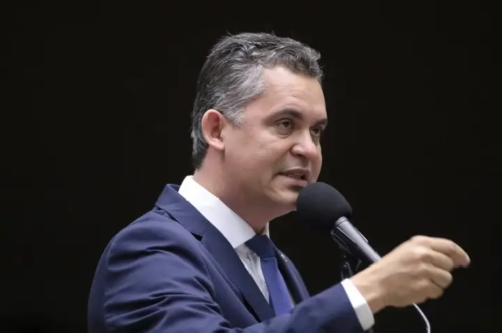 Projeto define critérios para juiz converter prisão flagrante em preventiva