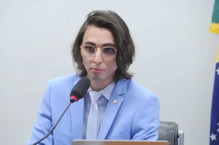 Projeto obriga empresa a fornecer contracheque em formato digital