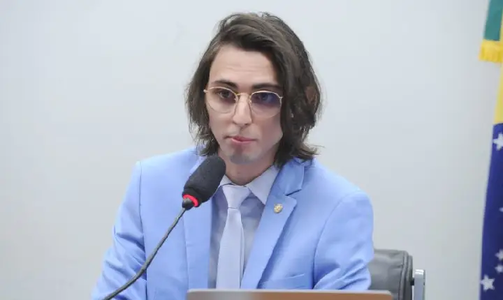 Projeto prevê consultas online de psiquiatria pelo SUS para universitários