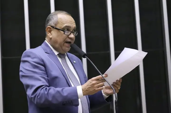 Projeto prevê registro automático para fertilizantes certificados pelos BRICS