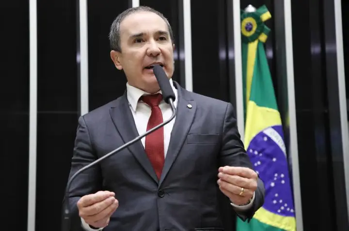 Proposta prevê folga remunerada no aniversário do trabalhador formal