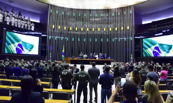 Publicado edital do concurso para policial legislativo federal da Câmara dos Deputados