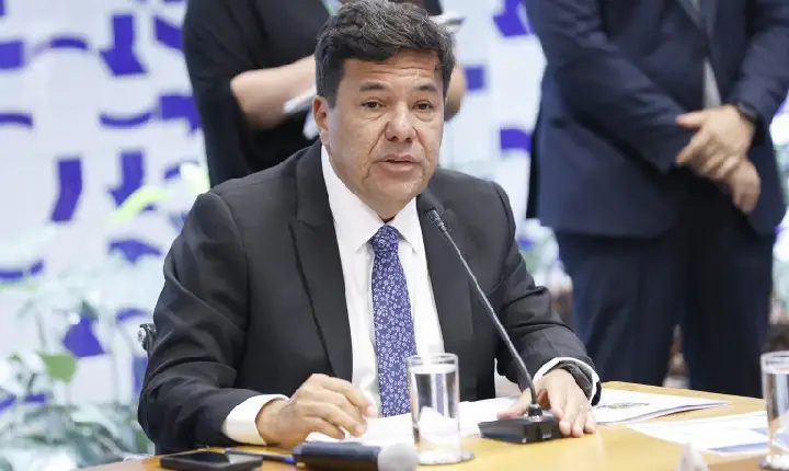 Relator apresenta alterações na proposta que reestrutura a segurança pública