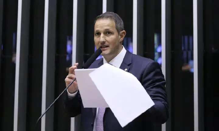 Relator defende aprovação de lei que asfixie financeiramente as organizações criminosas; acompanhe