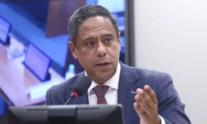 Relator detalha mudanças em proposta de Fundo Nacional da Igualdade Racial