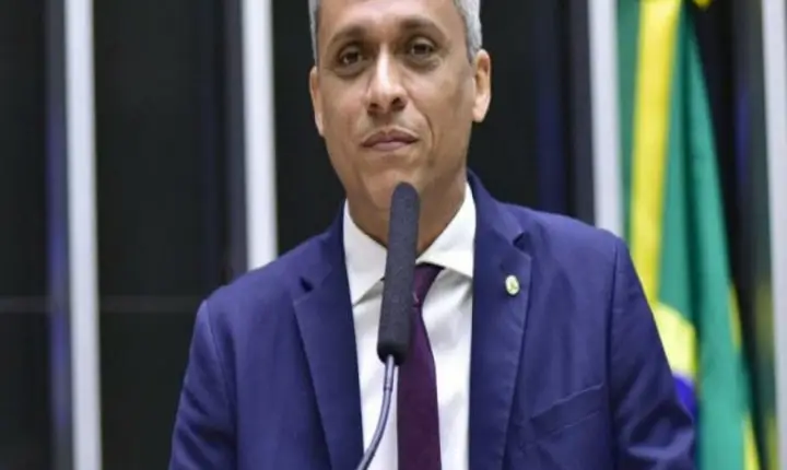 STF analisa interpelação do PT contra Gustavo Gayer