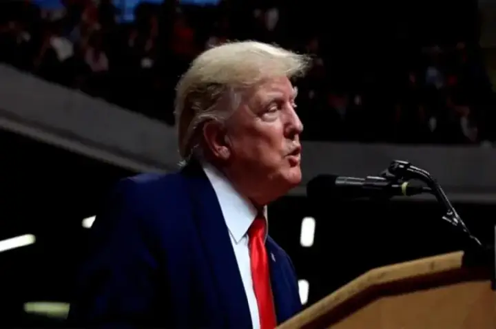Trump descarta ideia de ligar para Musk após briga