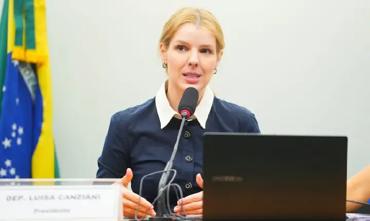 Uso ético da inteligência artificial no mercado financeiro é tema de debate na Câmara