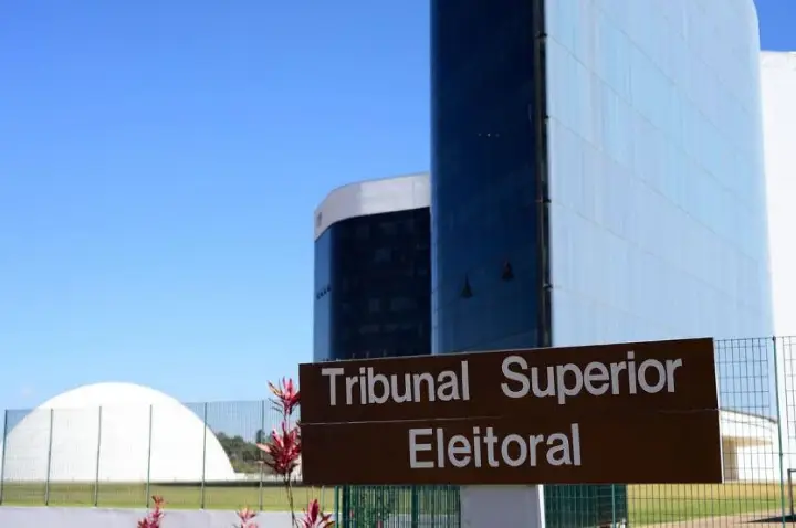 ‘Voto auditável’ e ‘Eu autorizo’: os ‘termos nocivos’ que entraram na mira do TSE em 2022