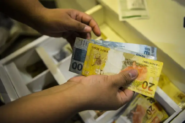 Zanin dá mais dois anos para adesão a acordo de perdas inflacionárias