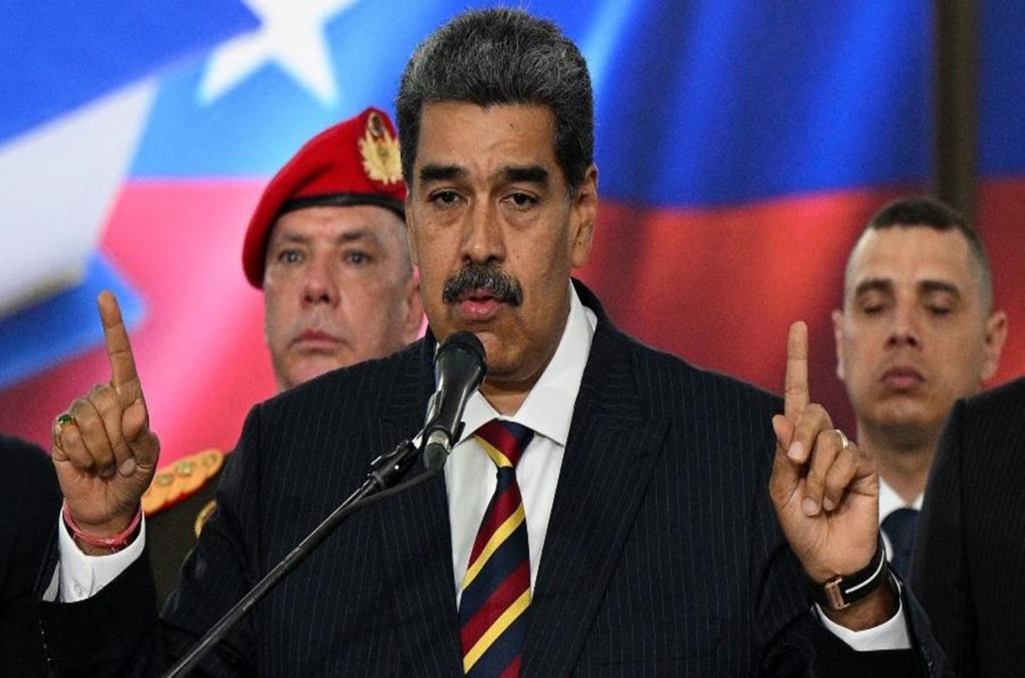 Maduro ignora pressão internacional e prepara terreno para terceiro mandato na Venezuela